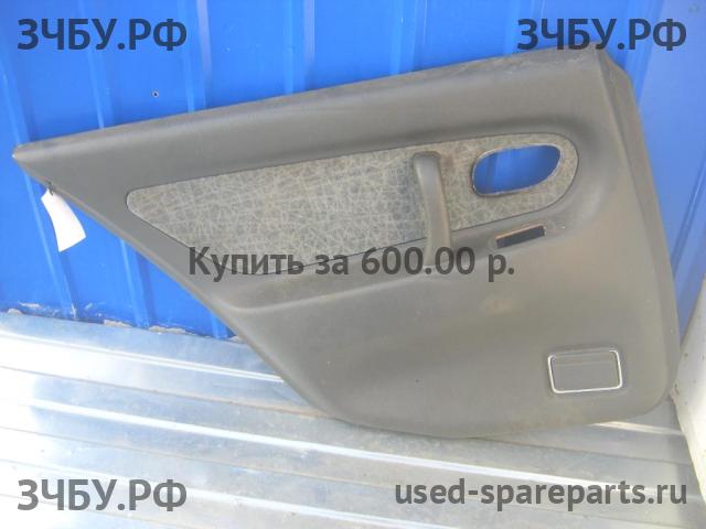 Mitsubishi Galant 7 (E5) Обшивка двери задней левой