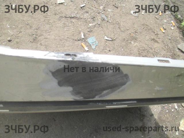 Toyota Avensis 2 Бампер задний