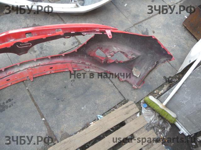 Opel Astra J Бампер передний
