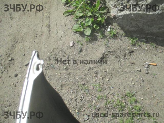 Toyota RAV 4 (3) Бампер передний