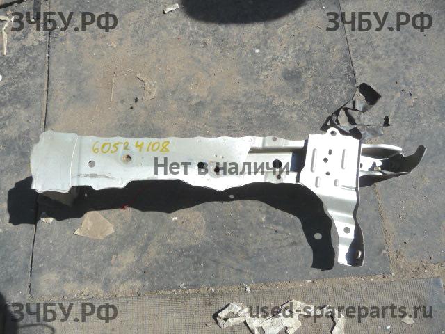 Toyota RAV 4 (3) Панель передняя (телевизор)