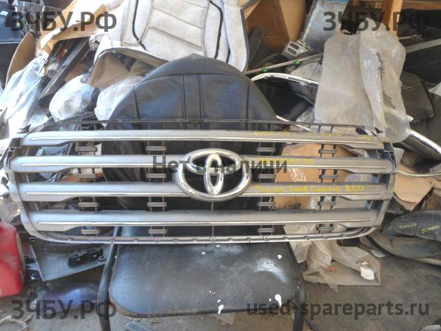 Toyota Land Cruiser 200 Решетка радиатора