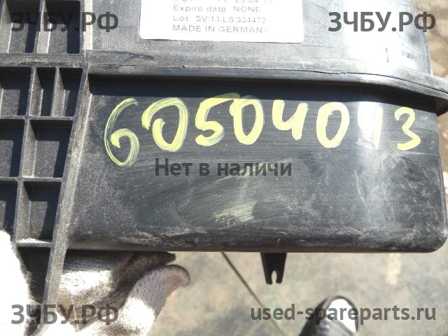 Volkswagen Golf 5 Бачок омывателя лобового стекла