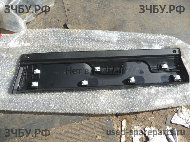 Honda CR-V 3 Молдинг двери