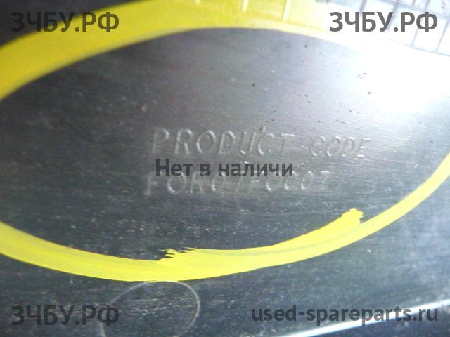 Ford Focus 1 Бампер передний