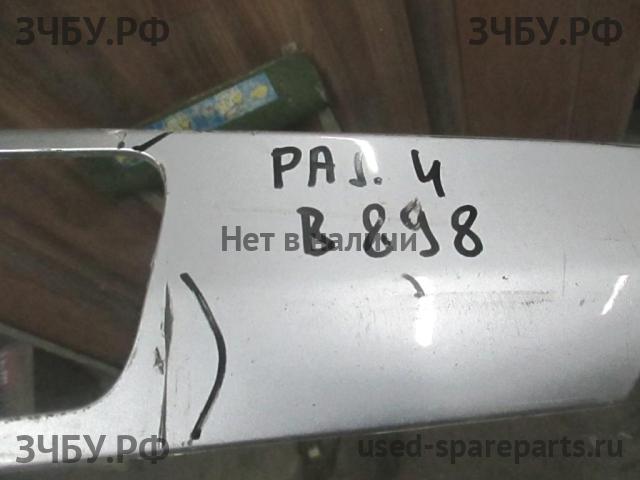 Mitsubishi Pajero/Montero 4 Накладка на дверь багажника