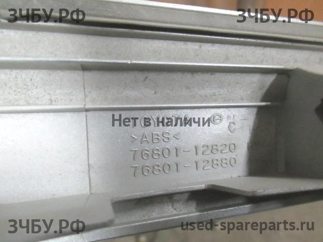 Toyota Corolla (E14 - E15) Накладка на крышку багажника