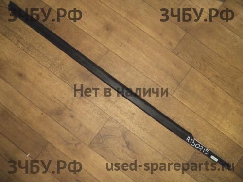 Volkswagen Passat CC Молдинг двери передней левой