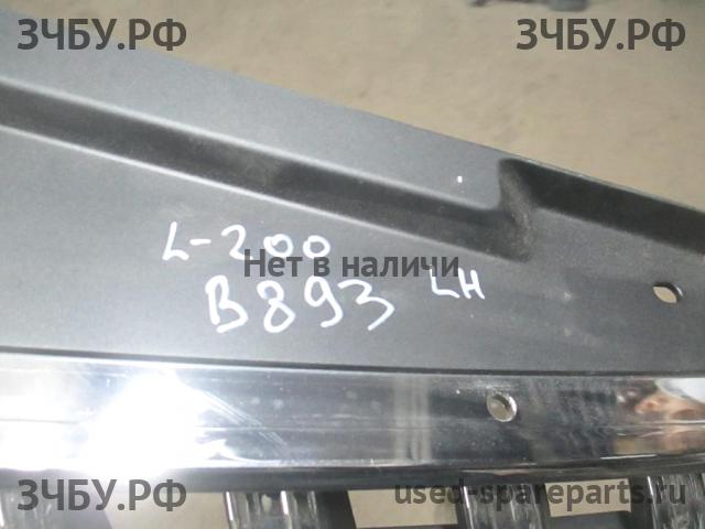 Mitsubishi Pajero/Montero Sport 2 (KH) Решетка радиатора