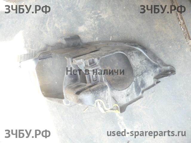 Audi Q7 [4L] Кронштейн