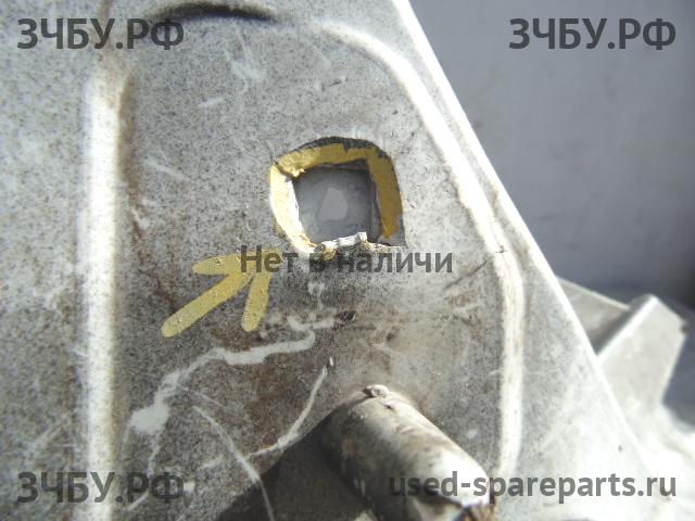 Ford Focus 2 Кронштейн бампера задний