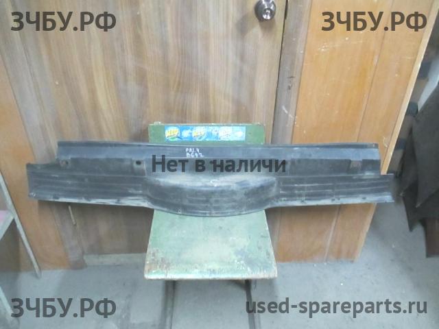 Mitsubishi Pajero/Montero 4 Накладка заднего бампера