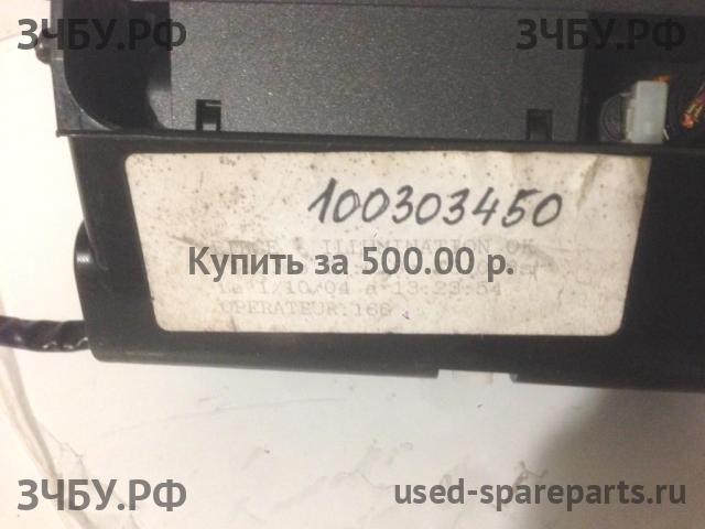 Toyota Avensis 2 Пепельница