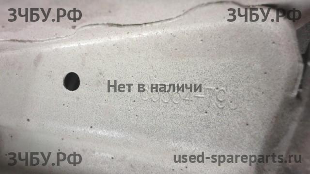 Suzuki SX4 (1) Усилитель бампера задний
