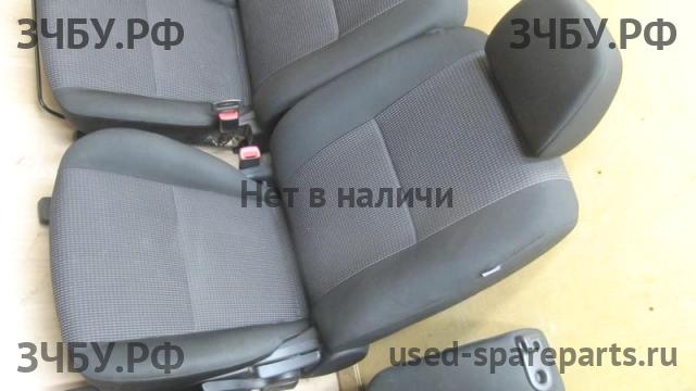Mitsubishi Lancer 10 [CX/CY] Сиденья (комплект)