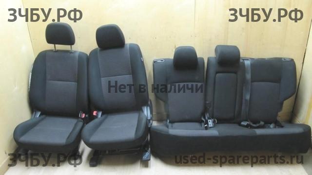 Mitsubishi Lancer 10 [CX/CY] Сиденья (комплект)