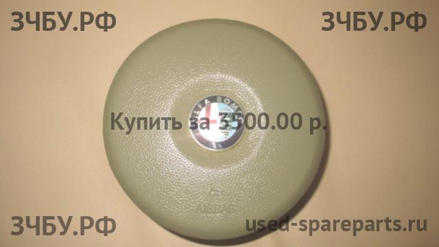 Alfa Romeo 159 Накладка звукового сигнала (в руле)