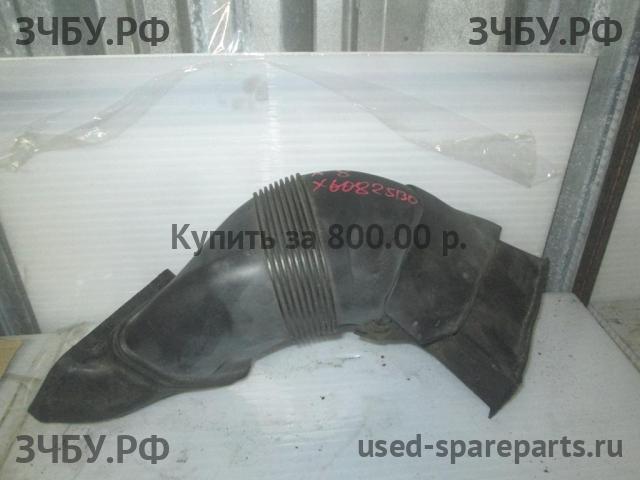 Audi A8 (1) [D2] Воздухозаборник