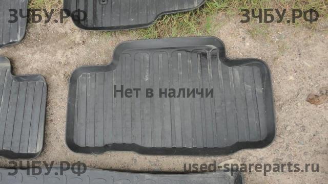 Toyota RAV 4 (3) Коврики салона (комплект)