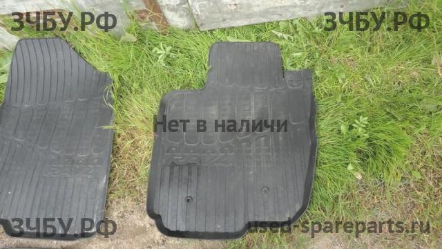 Toyota RAV 4 (3) Коврики салона (комплект)