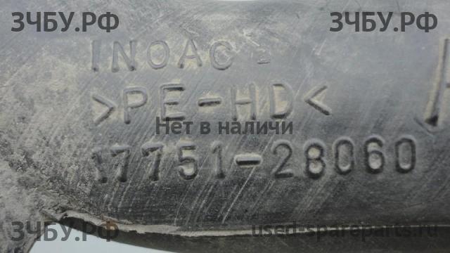 Toyota RAV 4 (3) Воздуховод