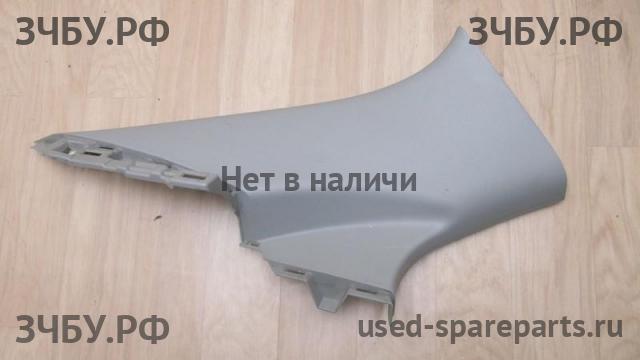 Mitsubishi Lancer 10 [CX/CY] Накладка стойки задней левой