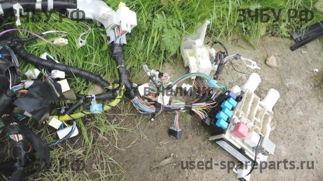 Toyota RAV 4 (3) Проводка салонная (салонная коса)