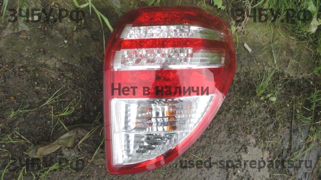 Toyota RAV 4 (3) Фонарь правый
