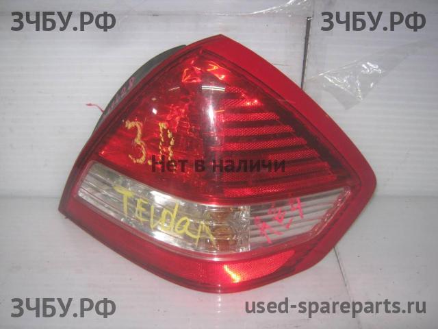 Nissan Tiida 1 Фонарь правый