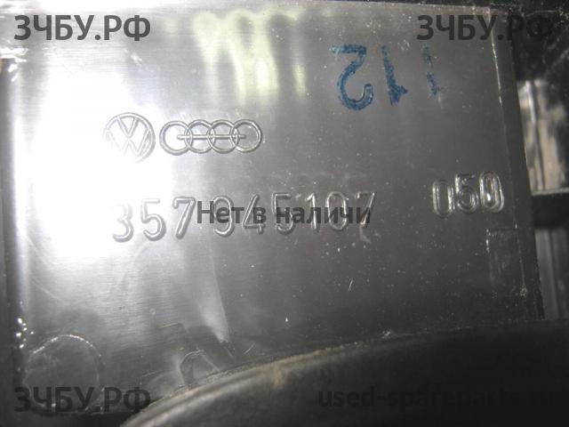Volkswagen Passat B3 Фонарь левый