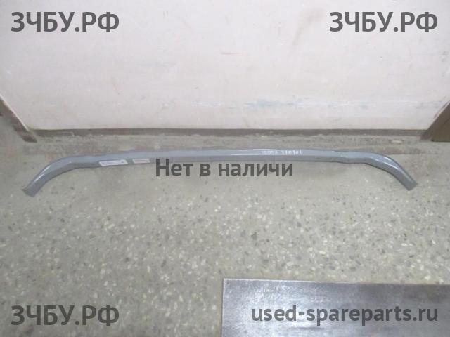 Toyota Hi Ace (5) Элемент кузова