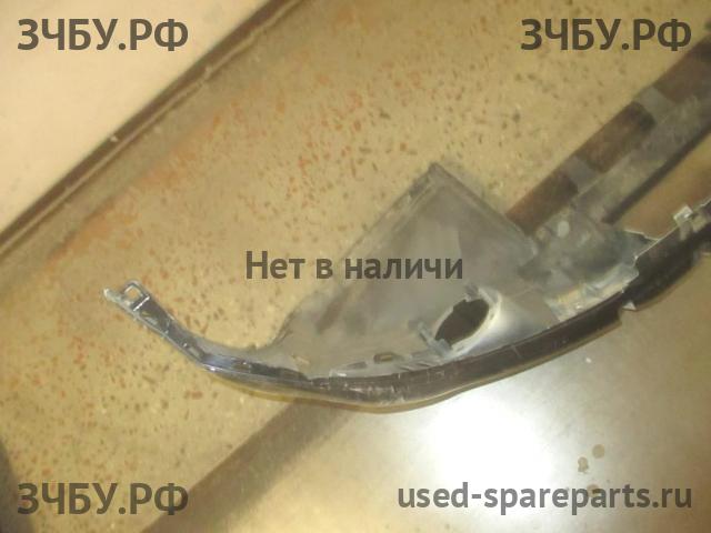 Mitsubishi Pajero/Montero 4 Бампер передний