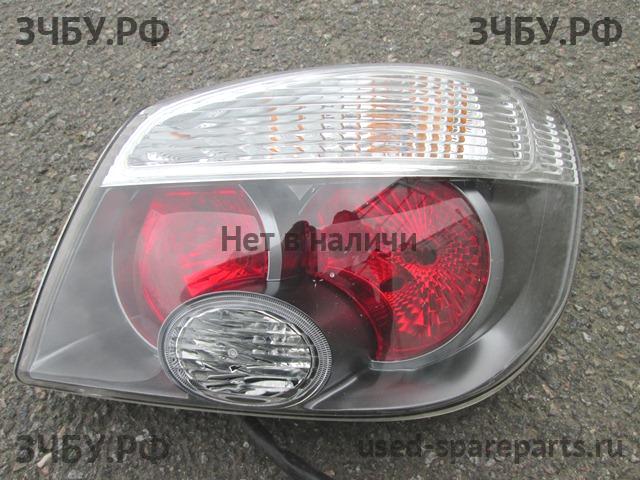 Mitsubishi Outlander 1 (CU) Фонарь правый