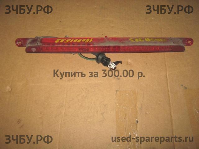 Mitsubishi Outlander 1 (CU) Фонарь задний (стоп сигнал)