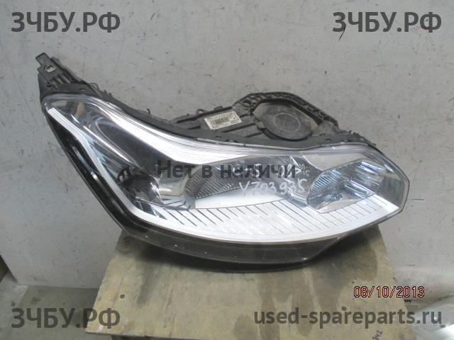 Citroen C5 (3) Фара правая
