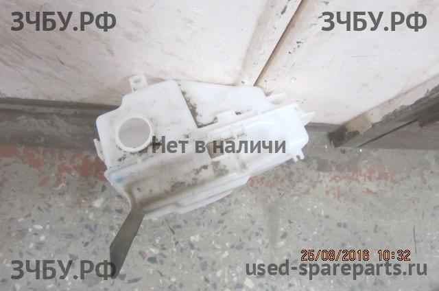 Mitsubishi Outlander 3 Бачок омывателя лобового стекла