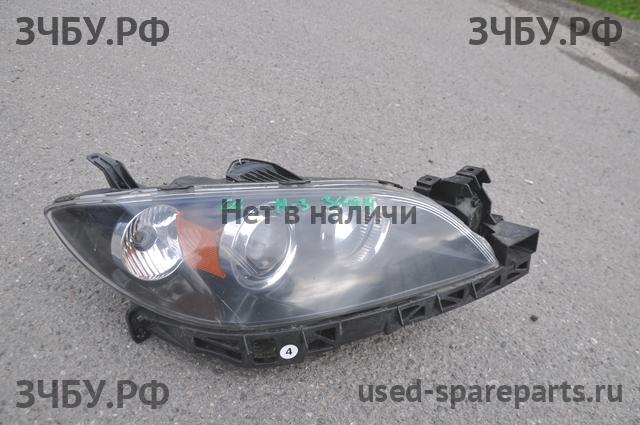 Mazda 3 [BK] Фара правая