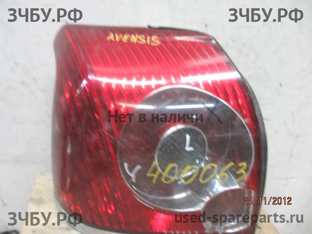Toyota Avensis 2 Фонарь левый