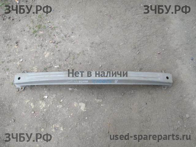 Honda Civic 8 (5D) Усилитель бампера задний