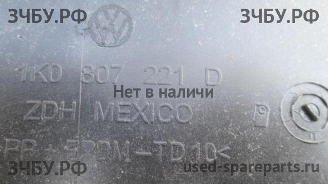 Volkswagen Jetta 5 Бампер передний