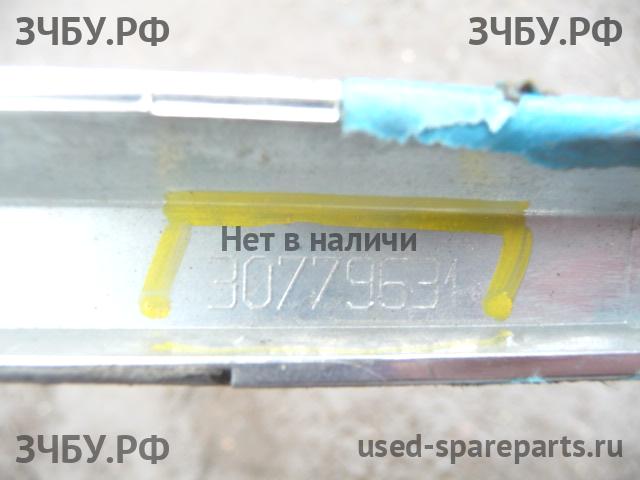 Volvo XC-60 (1) Молдинг капота