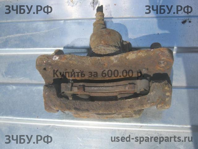 Mitsubishi Galant 7 (E5) Суппорт задний правый (в сборе со скобой)