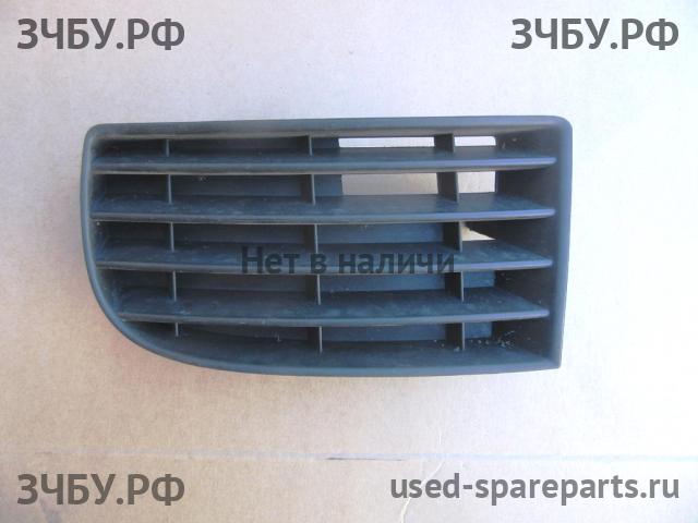 Volkswagen Golf 5 Заглушка в бампер