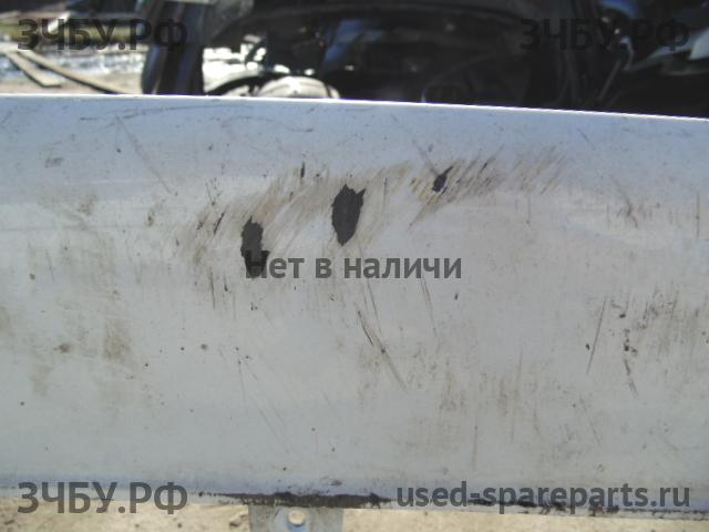 Audi A4 [B8] Бампер передний