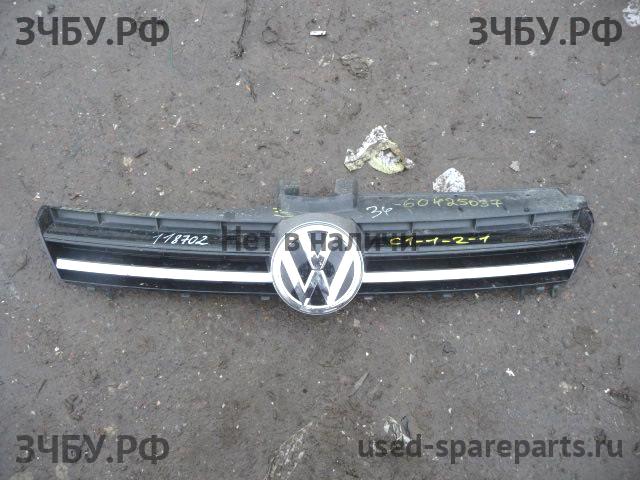Volkswagen Golf 7 Решетка радиатора