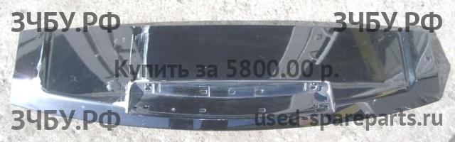 Land Rover Range Rover 3 (LM) Накладка на крышку багажника