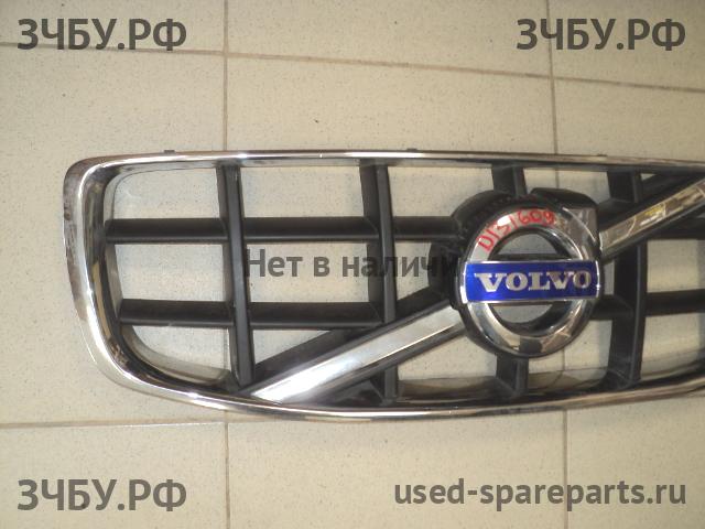 Volvo XC-70 Cross Country (2) Решетка радиатора