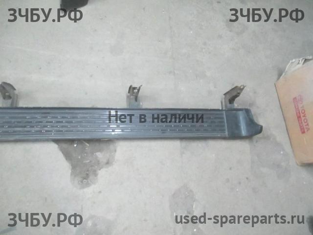 Toyota Land Cruiser 100 Подножка