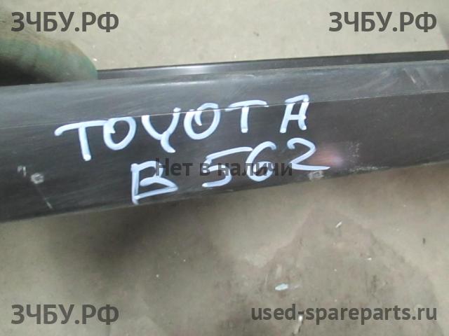 Toyota Land Cruiser 100 Подножка