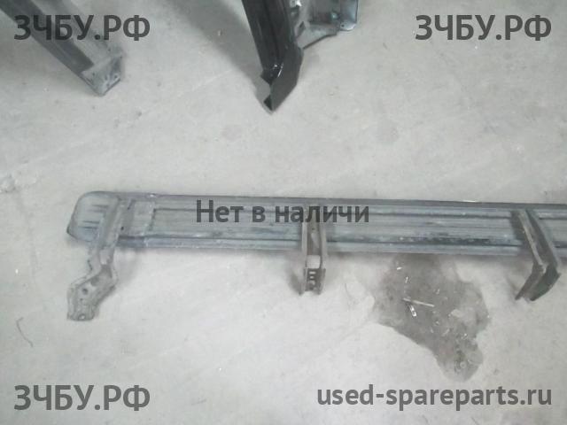 Toyota Land Cruiser 100 Подножка
